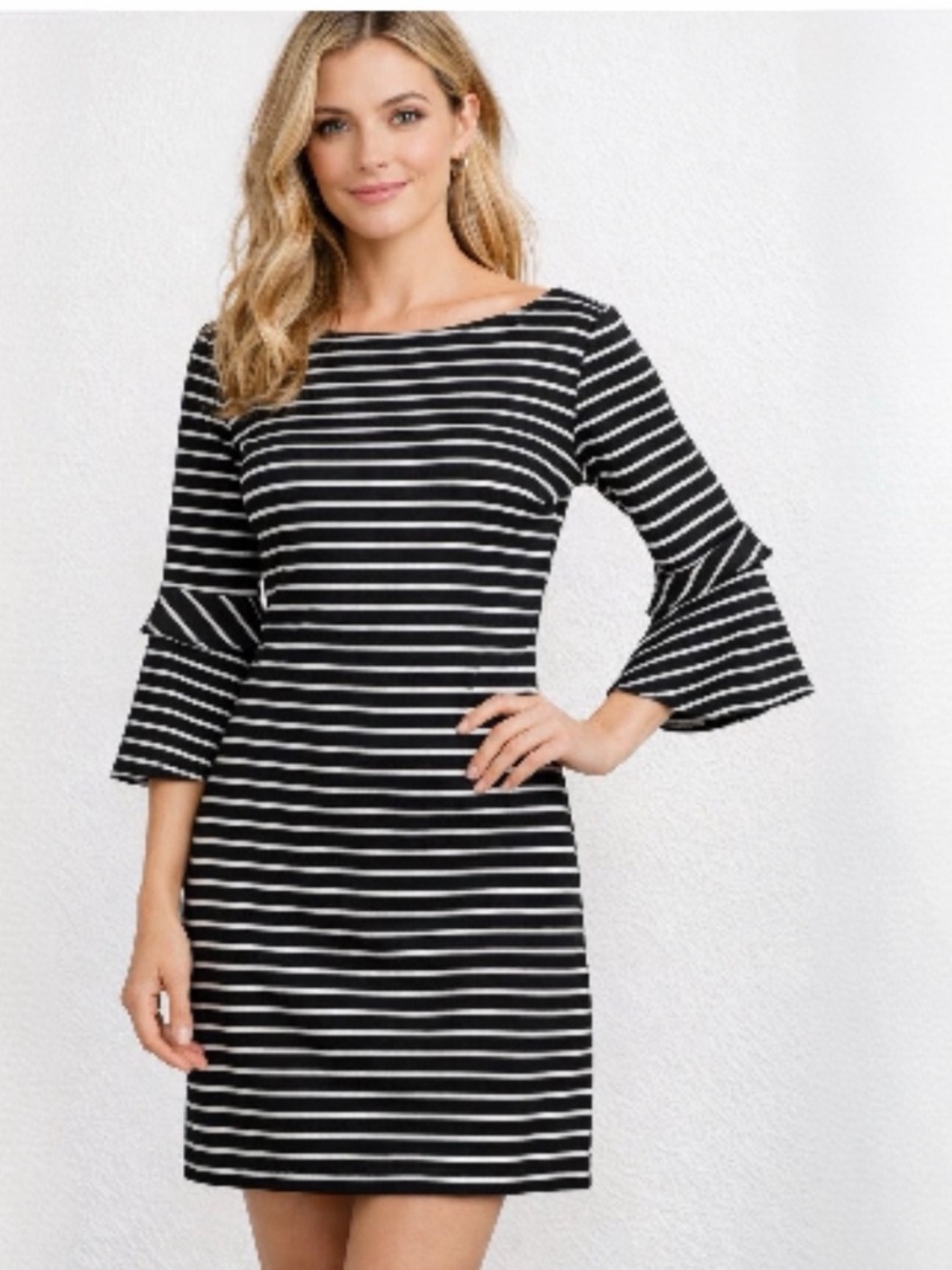 EUC, Ann Taylor Striped Bell Sleeve Mini Dress in Black & White Size 4